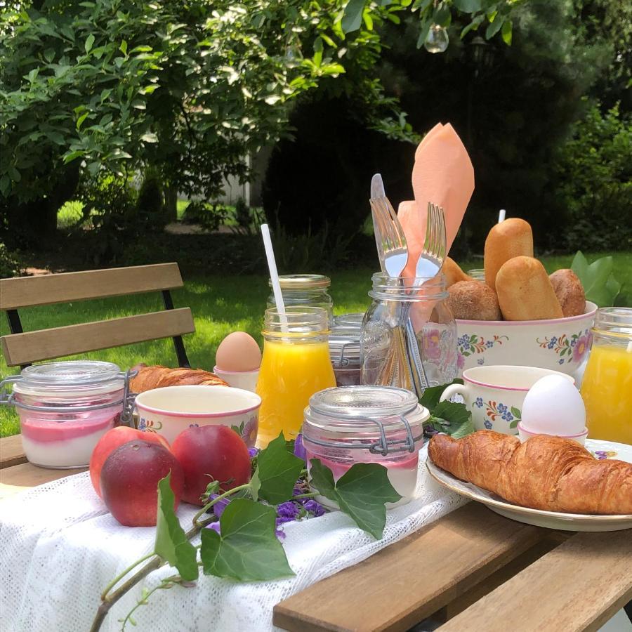 Bed & Breakfast Neeltje Soet Mierlo Exterior photo
